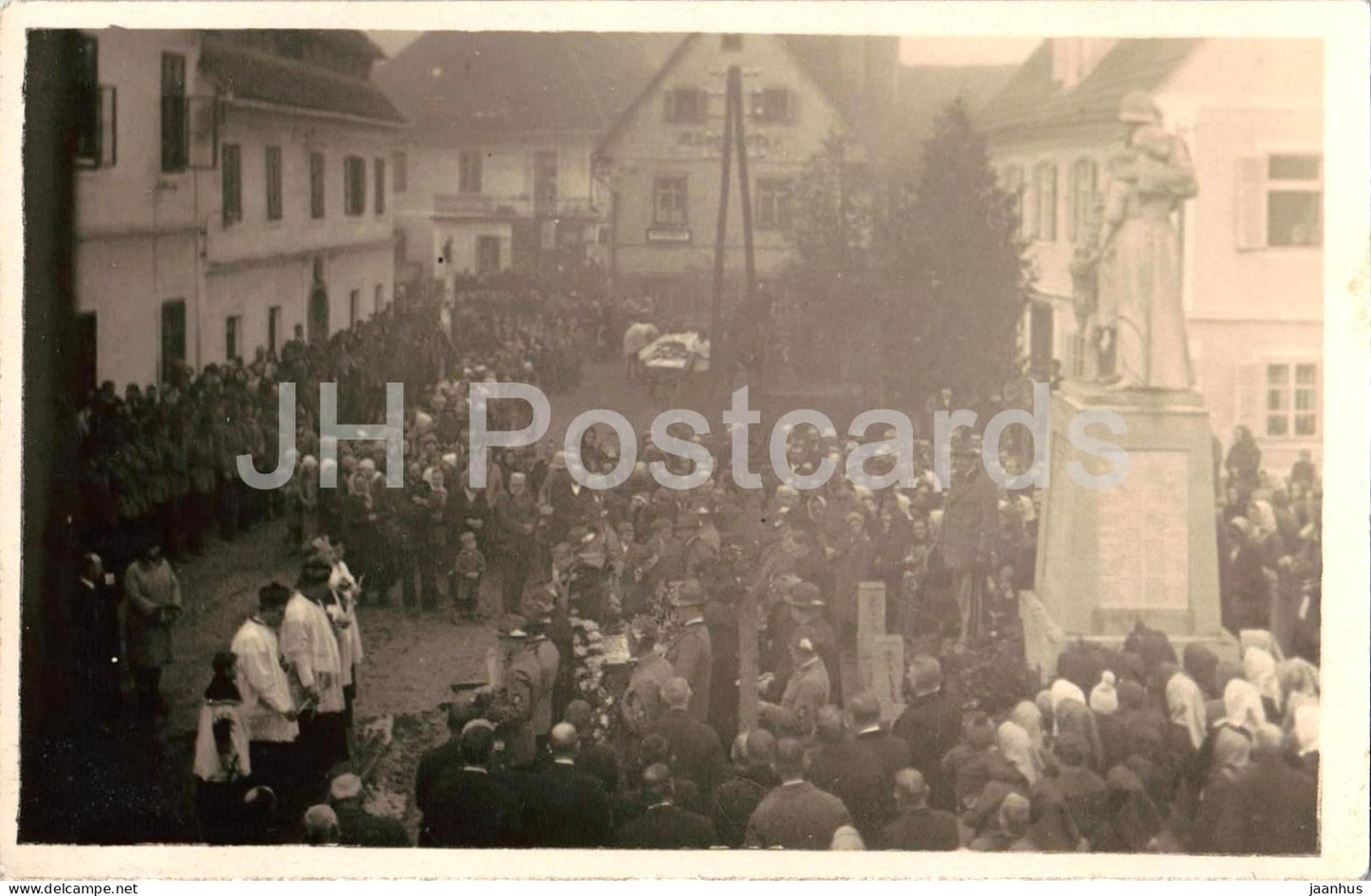 Wien - Vienna ? Enthullung des Kriegerdenkmals - war monument - photo - 1930 - old postcard - Austria - used - JH Postcards