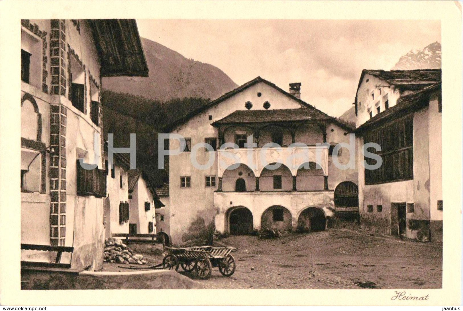 Schuls - Heimat Series - Dorfpartie mit Heuwagen - cart - courtyard - Engadine - old postcard - Switzerland - unused - JH Postcards