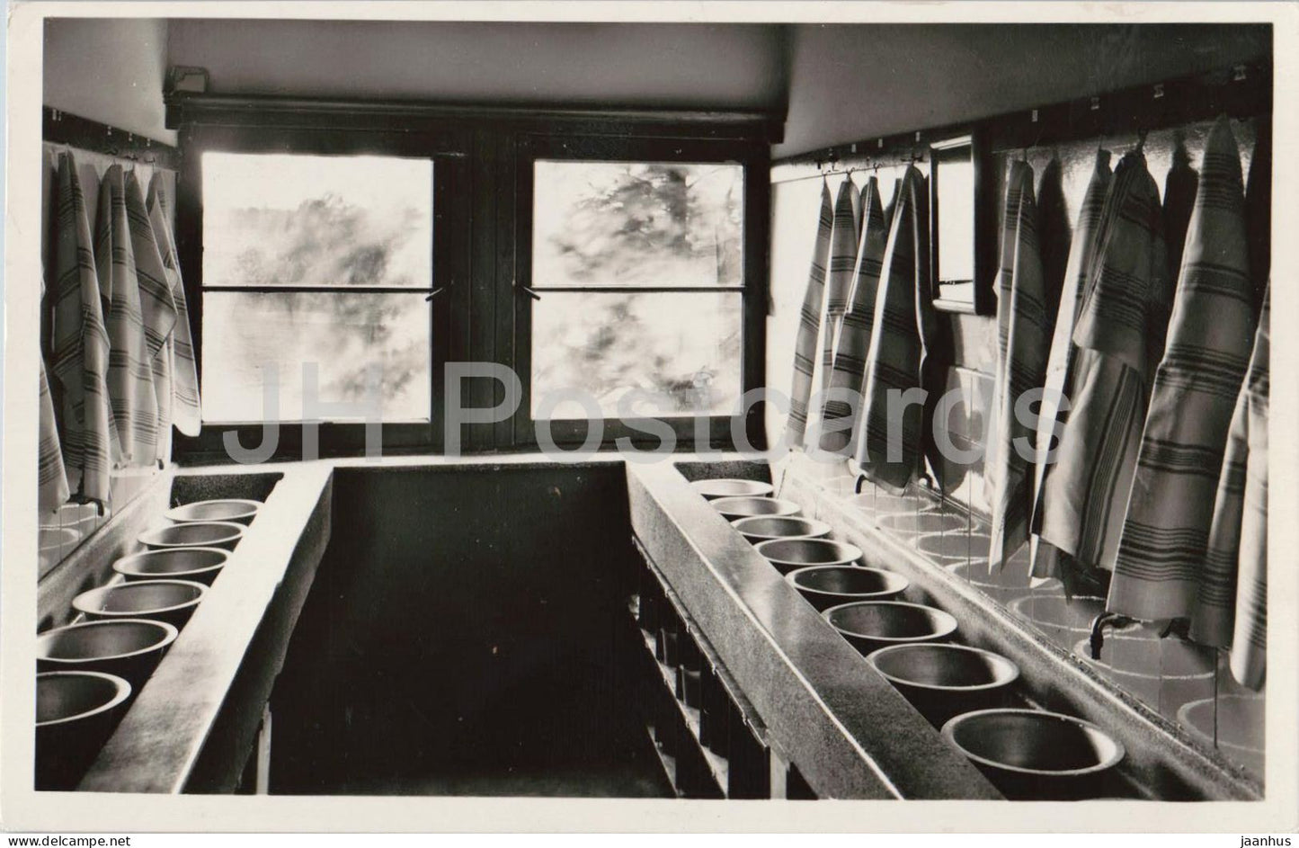 Valkeveen - Gustav Brieglebhuis - Gustav Briegleb House - washroom interior - old postcard - 1950 - Netherlands - used - JH Postcards