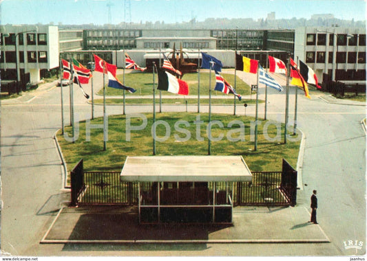 Bruxelles - Brussels - O.T.A.N.-N.A.T.O. - NATO Headquarters international flags  modern building - 3 - Belgium - unused - JH Postcards