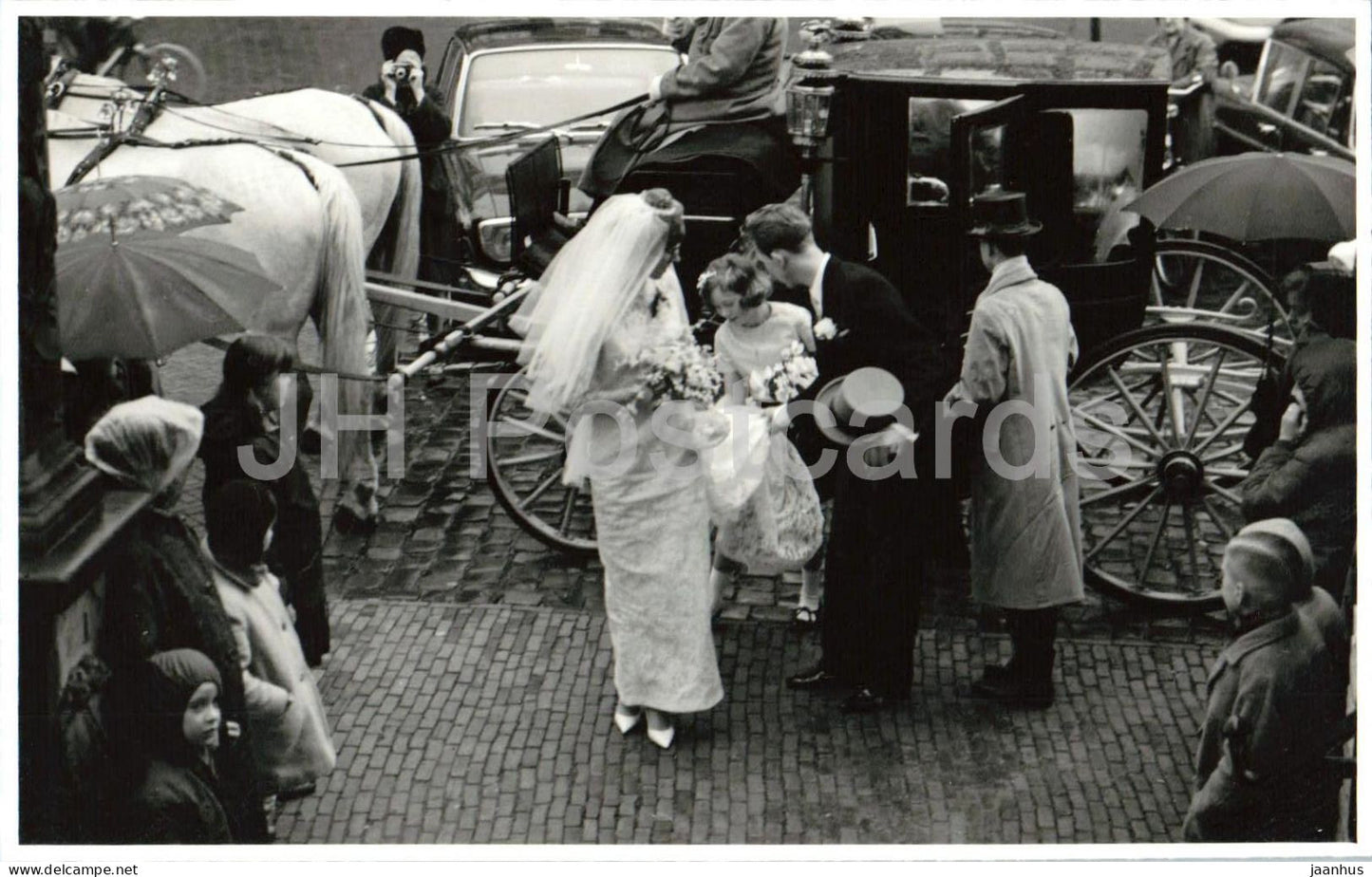 Wedding scene - bride with horses - carriage - real photo postcard - 1950s - Netherlands - unused - JH Postcards