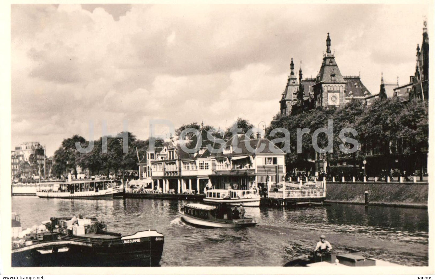 Amsterdam - Centraal Station - Central Station - canal - boats - railway station - old postcard - Netherlands - unused - JH Postcards