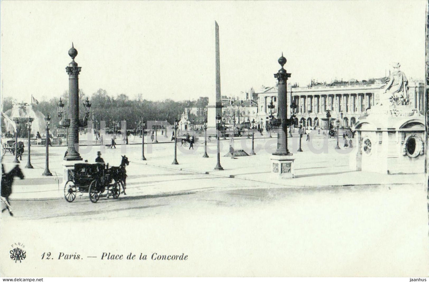 Paris - Place de la Concorde - Concorde Square - horse carriage - 12 - old postcard - France - unused - JH Postcards