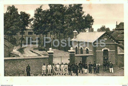 Peronne - Vorstadt Bretagne mit Militarposten - military post - WWI - Feldpost - old postcard - 1918 - France - used - JH Postcards