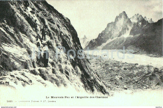 Le Mauvais Pas et l’Aiguille des Charmoz - mountain climbers - 5169 - old postcard - France - unused - JH Postcards