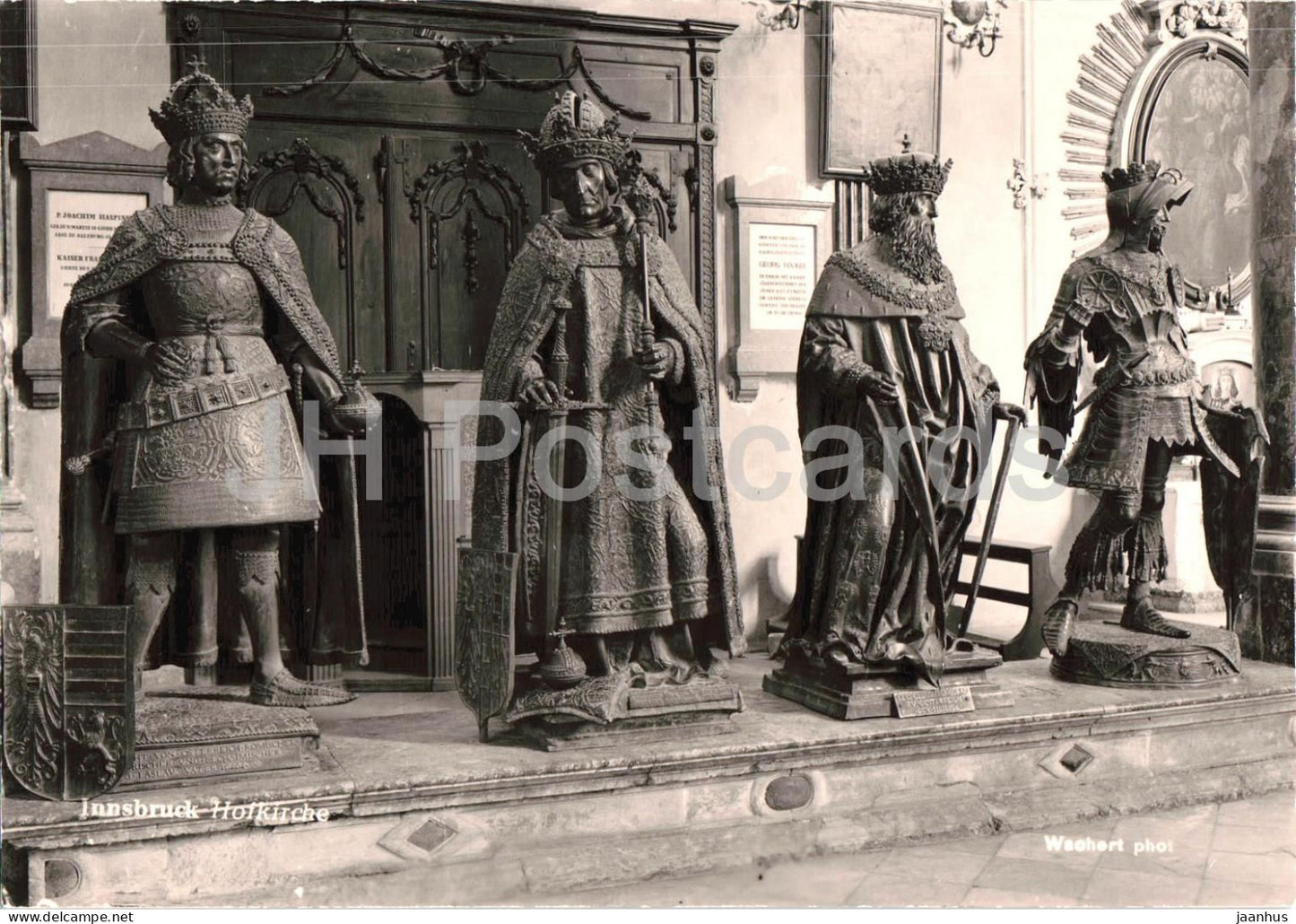 Innsbruck - Hofkirche - Church - interior - statues - Renaissance art - 81723 - old postcard - Austria - unused - JH Postcards