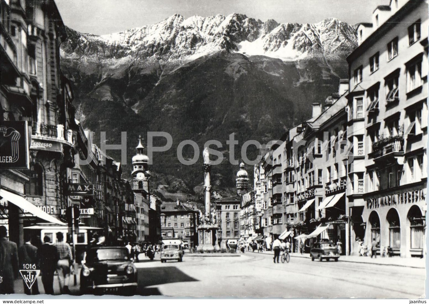 Innsbruck - Maria Theresienstrasse mit Annasaule gegen die Nordkette - old car - 1016 - old postcard - Austria - unused - JH Postcards