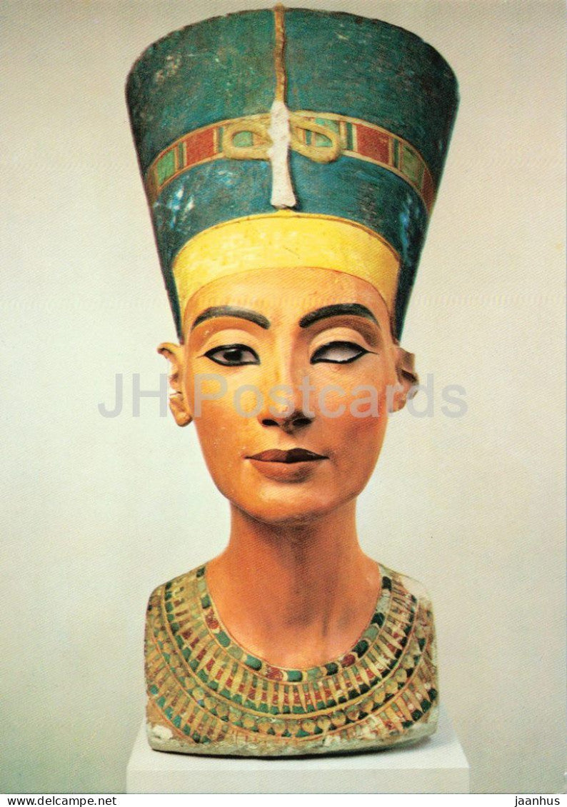 sculpture - Bust of Queen Nefertiti - Nofretete -Egyptian Museum Berlin - ancient world - 326 - 1980s - Germany - unused - JH Postcards