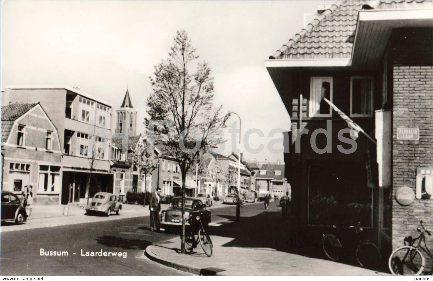 Bussum - Laarderweg - street view - car - No. 32 - old postcard - Netherlands - unused - JH Postcards