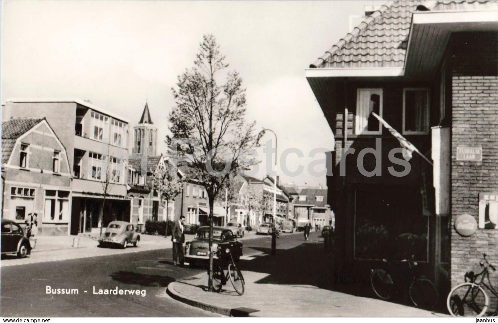 Bussum - Laarderweg - street view - car - No. 32 - old postcard - Netherlands - unused - JH Postcards