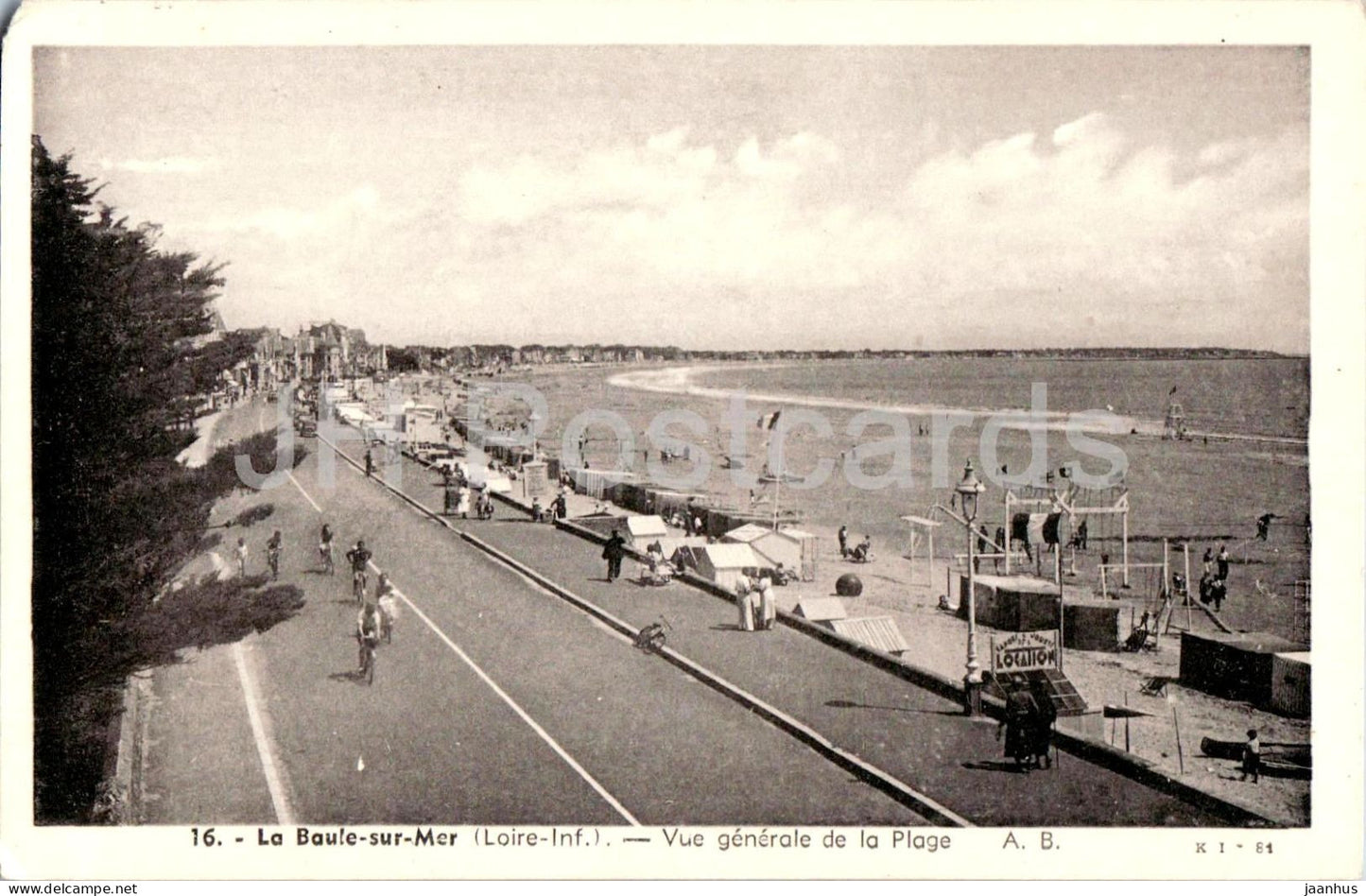La Baule-sur-Mer - Vue generale de la Plage - General View of the Beach - 16 - old postcard - France - unused - JH Postcards