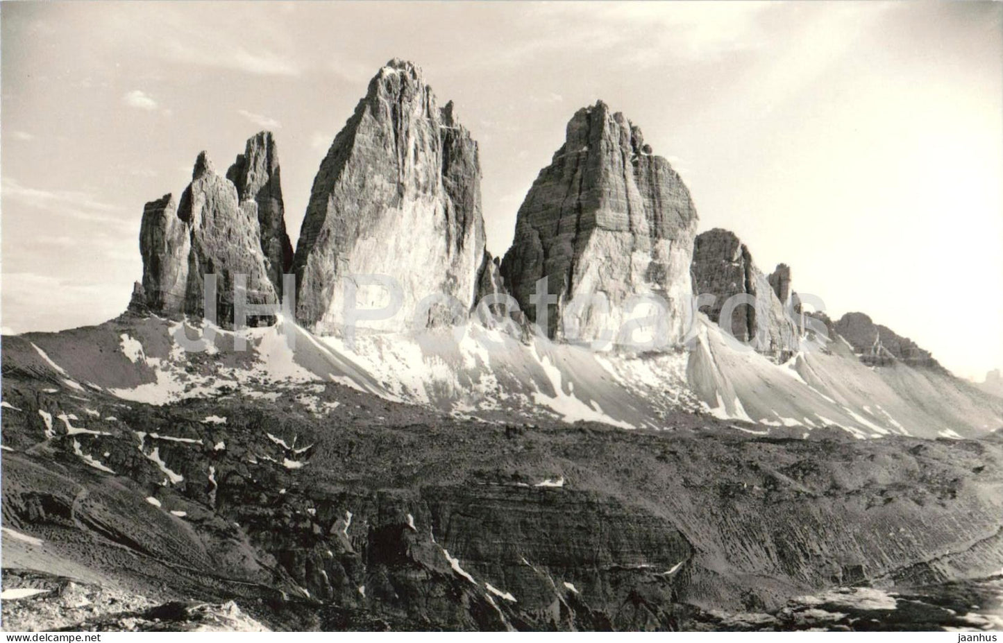 Tre Cime di Lavaredo m. 3003 - Dolomites - mountains - Alps - 12100 - old postcard - Italy - unused - JH Postcards