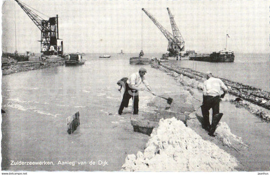 Zuiderzeewerken Aanleg van de Dijk - Works cranes dike construction workers - old postcard - Netherlands - unused - JH Postcards