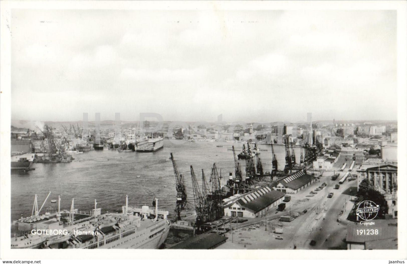 Goteborg - Hamnen - harbour - ship - crane - port - 191238 - old postcard - 1950 - Sweden - used - JH Postcards