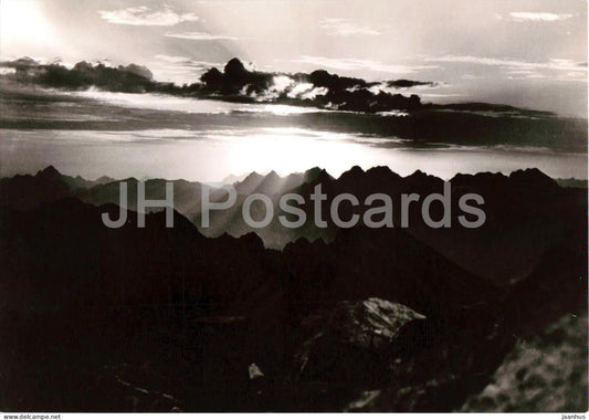 Kleinwalsertal Sonnenaufgang auf dem Widderstein 2535 m - sunrise - mountain peak - old postcard - Austria - unused - JH Postcards