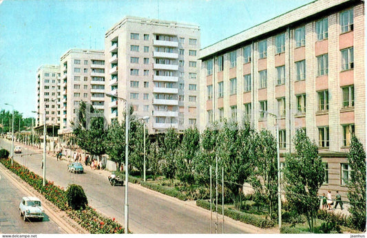 Chisinau - Kishinev - Negruzzi boulevard - car Moskvich - 1970 - Moldova USSR - unused - JH Postcards