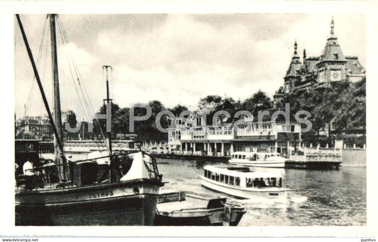 Amsterdam Bij het Centraal Station - Central harbour - boat station view - ship - old postcard - Netherlands - unused - JH Postcards