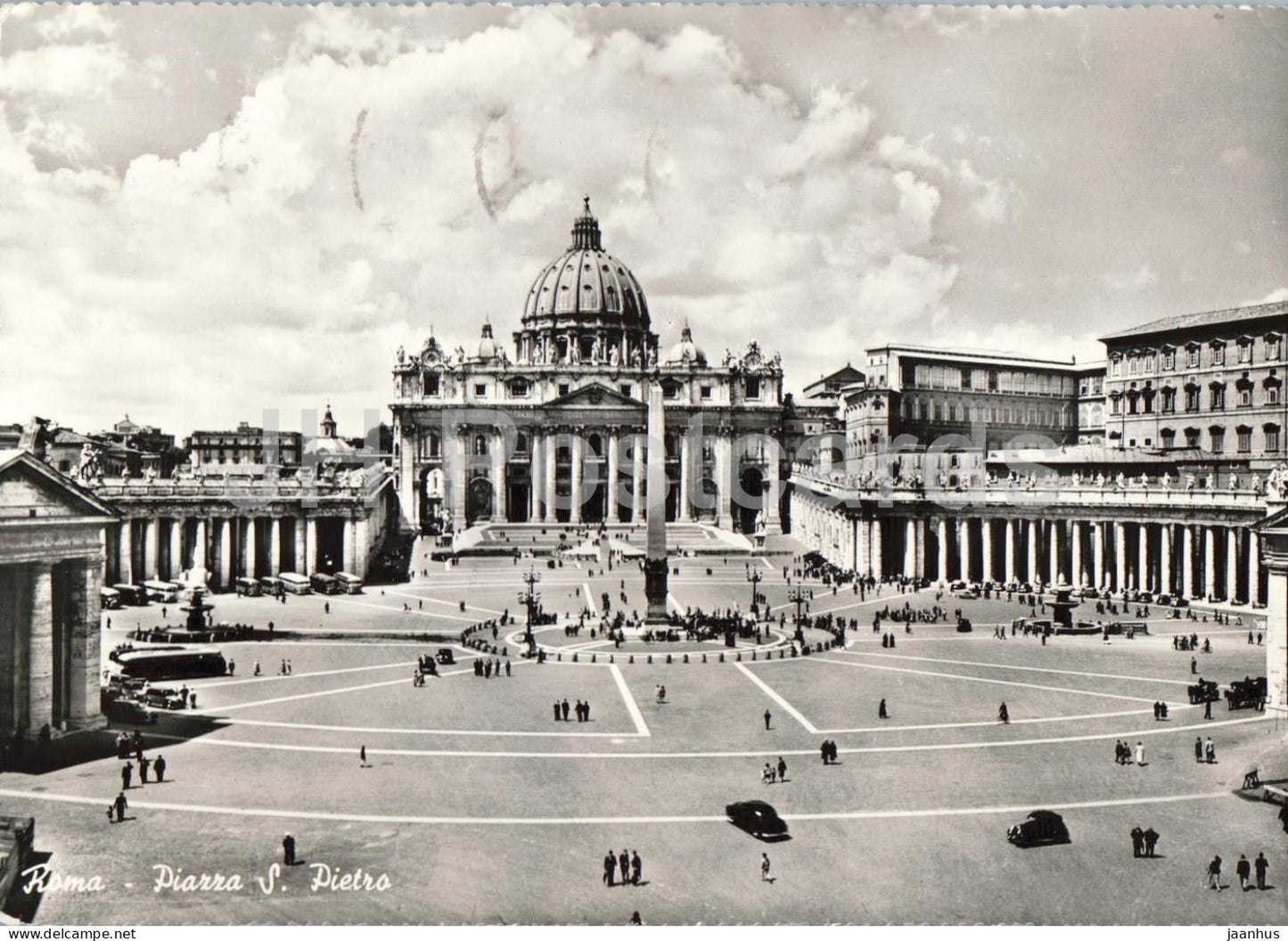 Rome - Roma - Piazza S. Pietro - St. Peters Square - basilica - square Vatican - 24 - old postcard - 1958 - Italy - used - JH Postcards