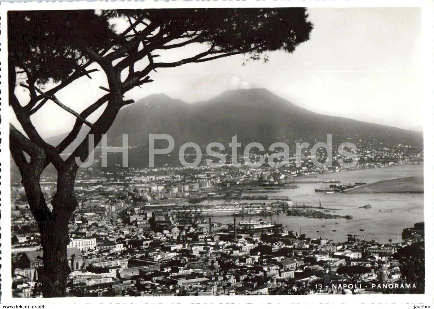 Napoli - Panorama - Naples - panoramic view of the city and bay - Vesuvius - 13 - old postcard - Italy - unused - JH Postcards