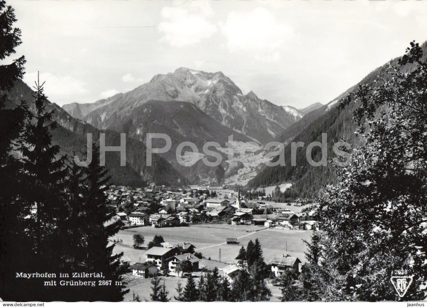 Mayrhofen im Zillertal mit Grunberg 2867 m - 2638 - village alpine valley mountains - panorama - 1966 - Austria - used - JH Postcards