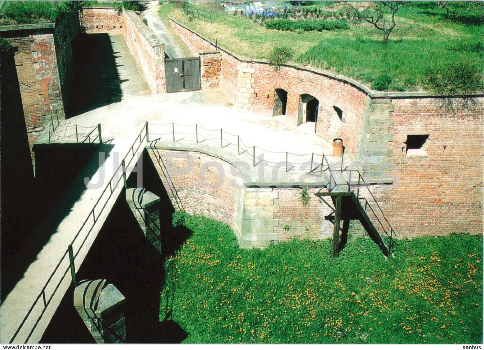 Terezin Memorial - Pamatnik Terezin - Prikop s marnici - Ditch and mortuary - Czech Republic - unused - JH Postcards