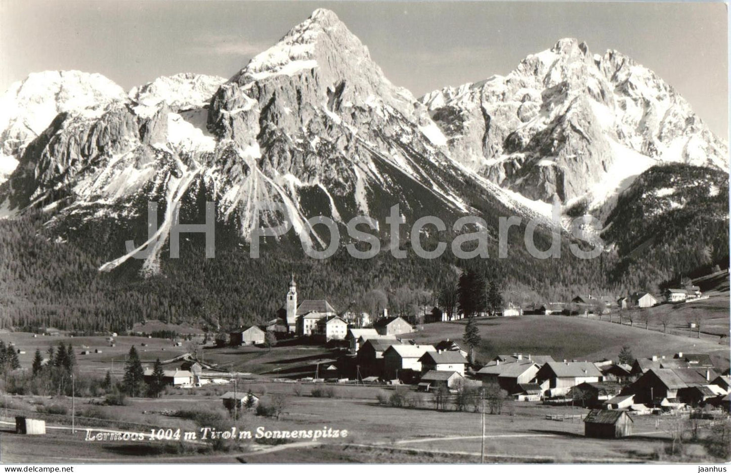 Lermoos 1004 m - Tirol mit Sonnenspitze - village view - alpine valley - mountains - old postcard - Austria - unused - JH Postcards