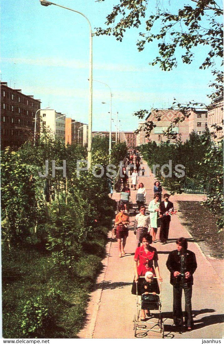Apatity - Lenin Street - 1977 - Russia - USSR - unused - JH Postcards