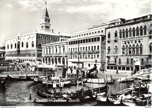 Venezia - Hotel Danieli e Palazzo Ducale Venice - Hotel Danieli and Doge’s Palace - 195 - old postcard - Italy - unused - JH Postcards
