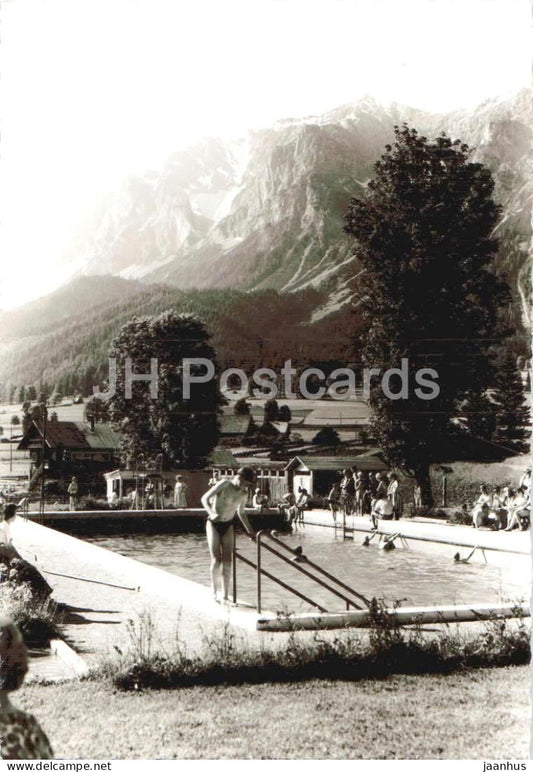 Schwimmbad Ramsau 1100 m Ferienparadies am Dachstein - swimming pool - resort mountains -old postcard - Austria - unused - JH Postcards