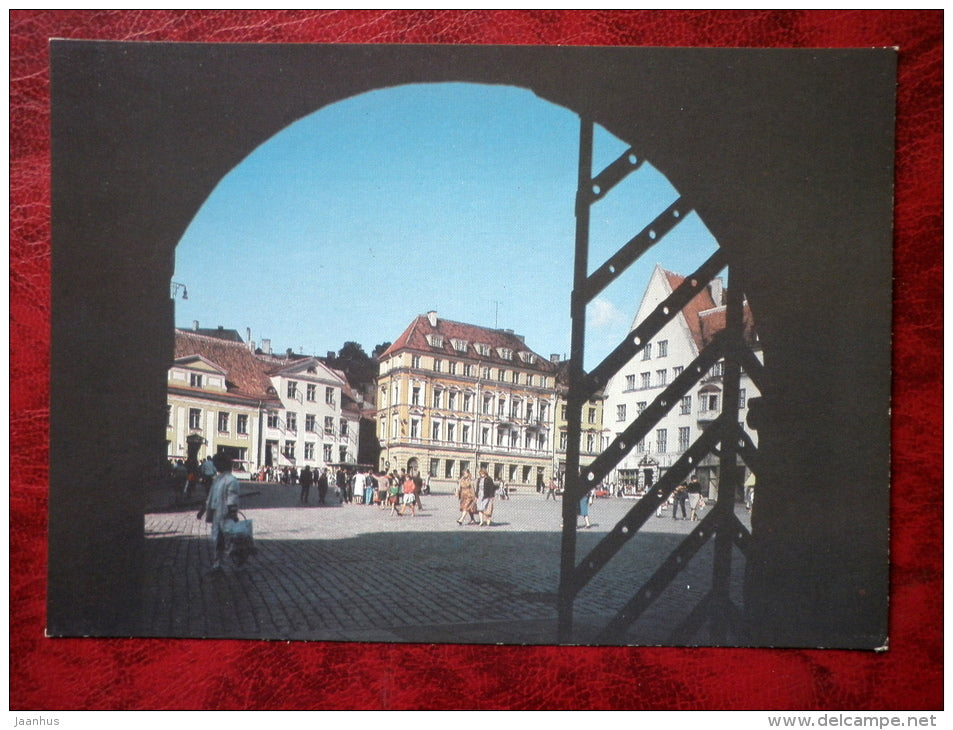 Town hall square - Tallinn - Old Town - 1989 - Estonia - USSR - unused - JH Postcards