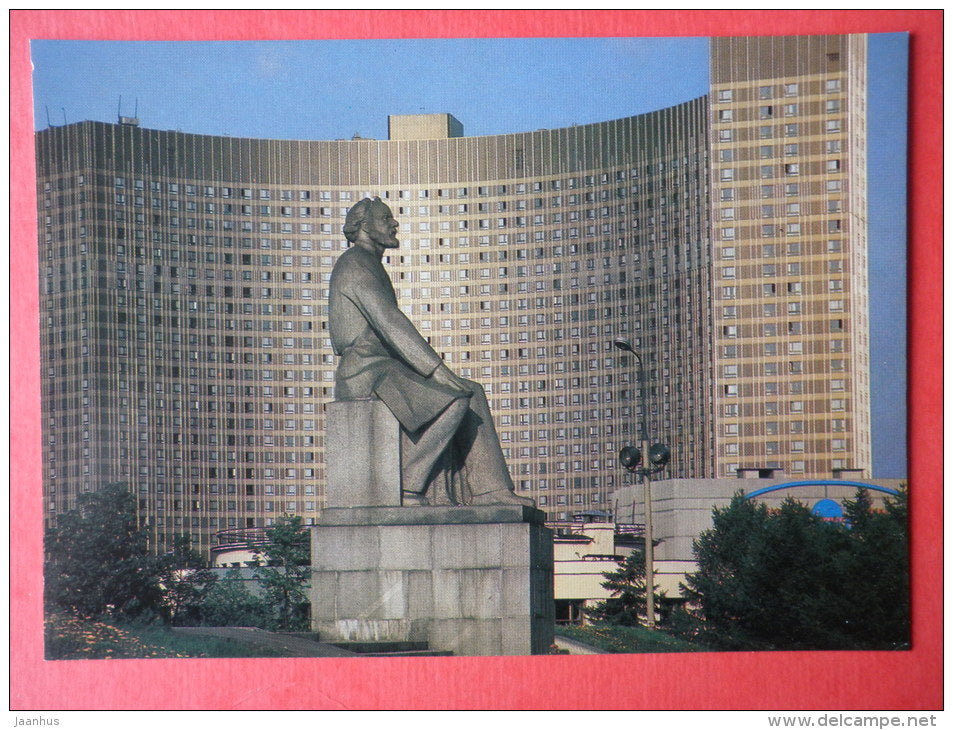 The Cosmos Hotel and the monument to Konstantin Tsiolkovsky - Moscow - 1983 - Russia USSR - unused - JH Postcards