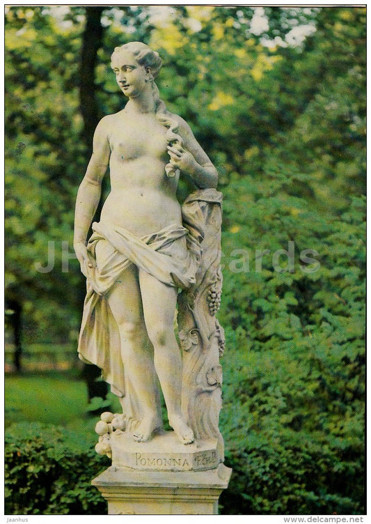 Pomona - sculpture - Summer Gardens - Leningrad - St. Petersburg - 1985 - Russia USSR - unused - JH Postcards