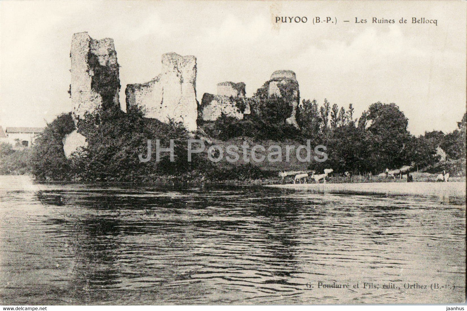 Puyoo - Les Ruines de Bellocq - old postcard - France - unused - JH Postcards