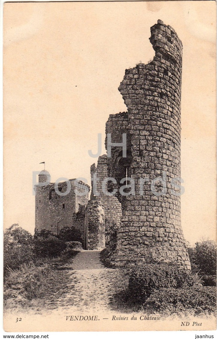 Vendome - Ruines de Chateau - castle ruines - 32 - old postcard - France - unused - JH Postcards