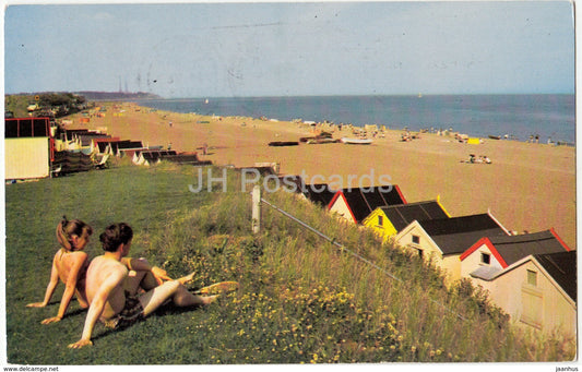 Felixstowe - The Beach - PT13216 - United Kingdom - England - used - JH Postcards