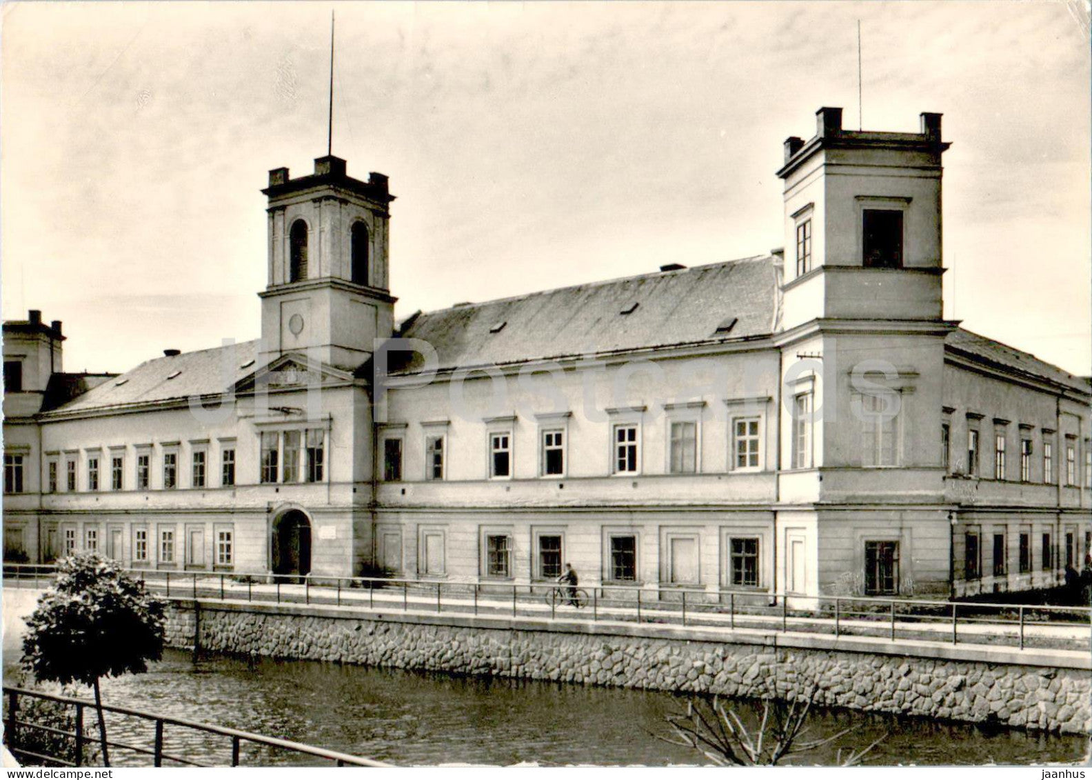 Veseli nad Moravou - Rozsahly ctyrkridly zamek - castle - 1965 - Czech Repubic - Czechoslovakia - used - JH Postcards
