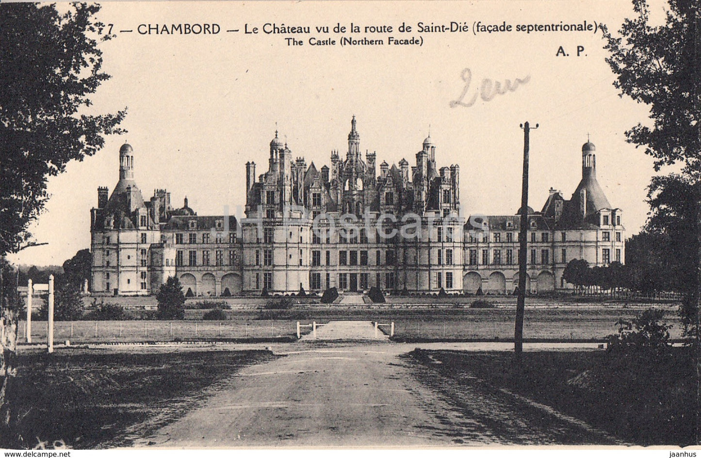 Chambord - Le Chateau vu de la route de Saint Die - castle - 7 - old postcard - France - unused