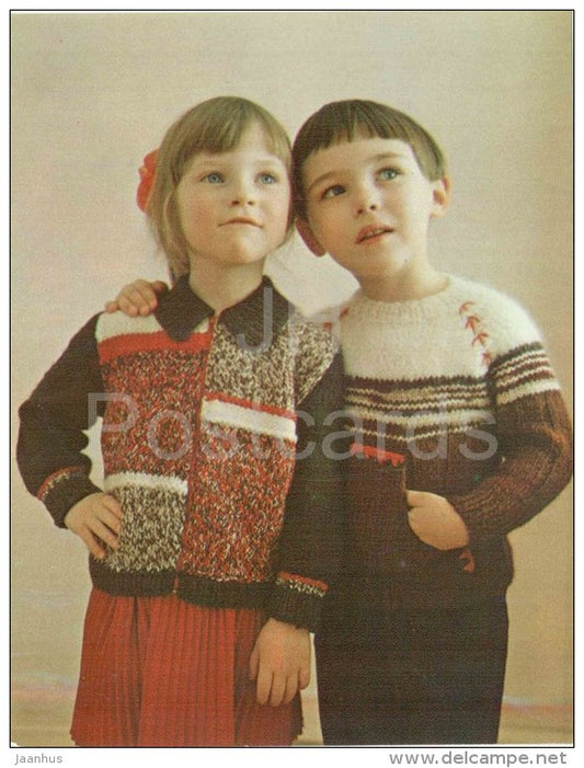 sweater - boy and girl - knitting - children's fashion - large format card - 1985 - Russia USSR - unused - JH Postcards