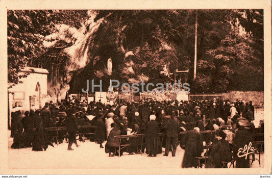 Lourdes - La Grotte Miraculeuse - 20 - old postcard - 1948 - France - used - JH Postcards
