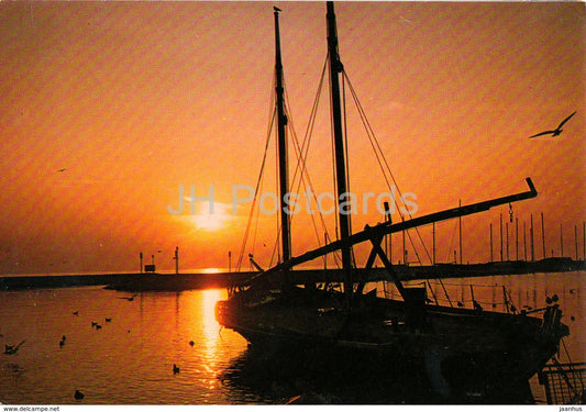 Lausanne Ouchy - La Vaudoise - sailing boat - sunset - 6636 - Switzerland - unused - JH Postcards