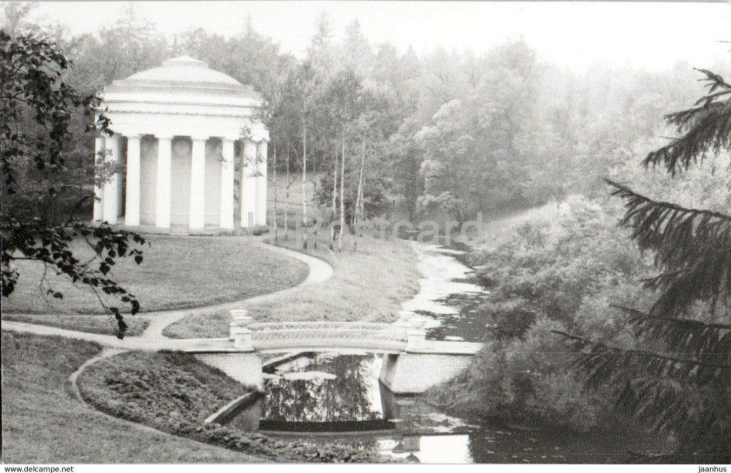 Pavlovsk Park - Pavilion Temple of Friendship - 1984 - Russia USSR - unused - JH Postcards