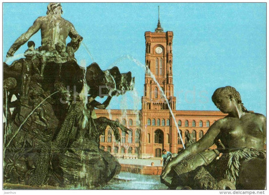 Neptunbrunnen und Rathaus - Neptune fountain and Town Hall - Berlin - Germany - DDR - unused - JH Postcards
