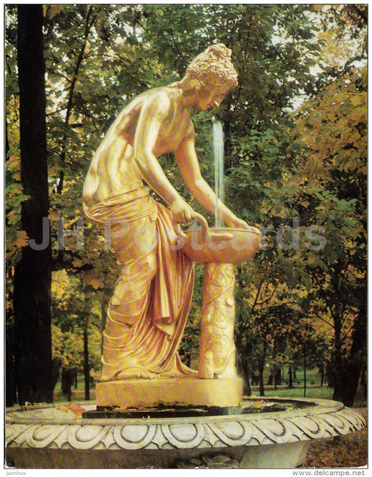 Nymph statue - fountain - Petrodvorets - 1977 - Russia USSR - unused - JH Postcards