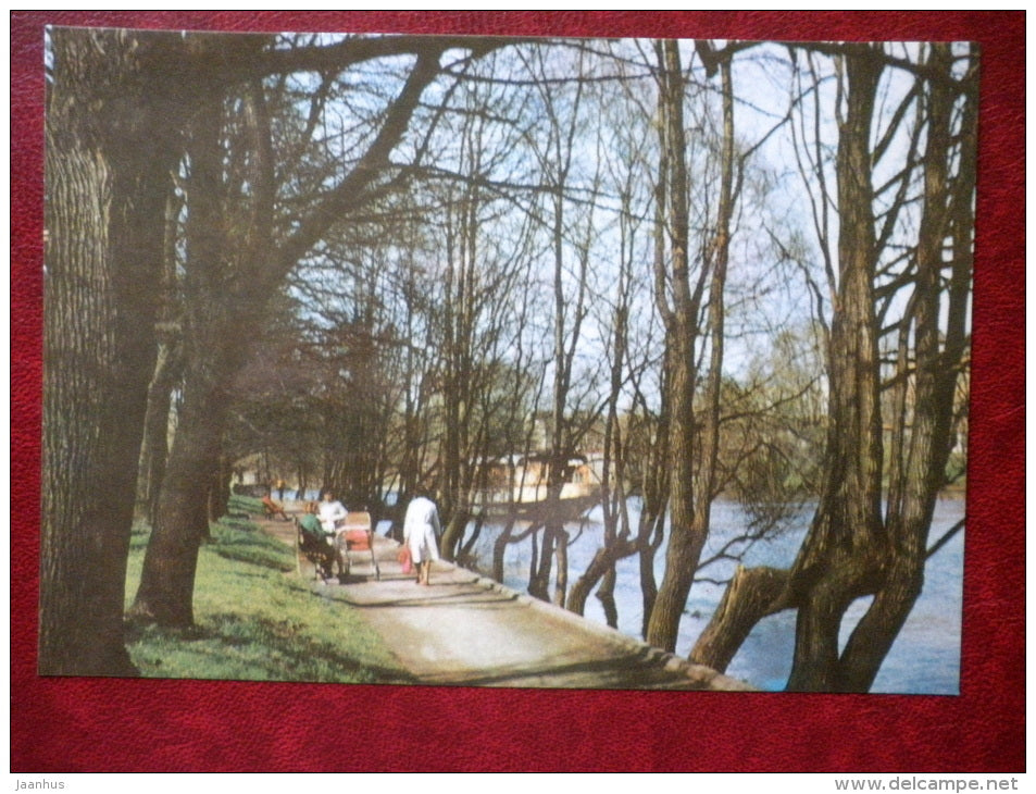 An Avenue on the bank of river Emajõgi - Tartu - 1978 - Estonia USSR - unused - JH Postcards