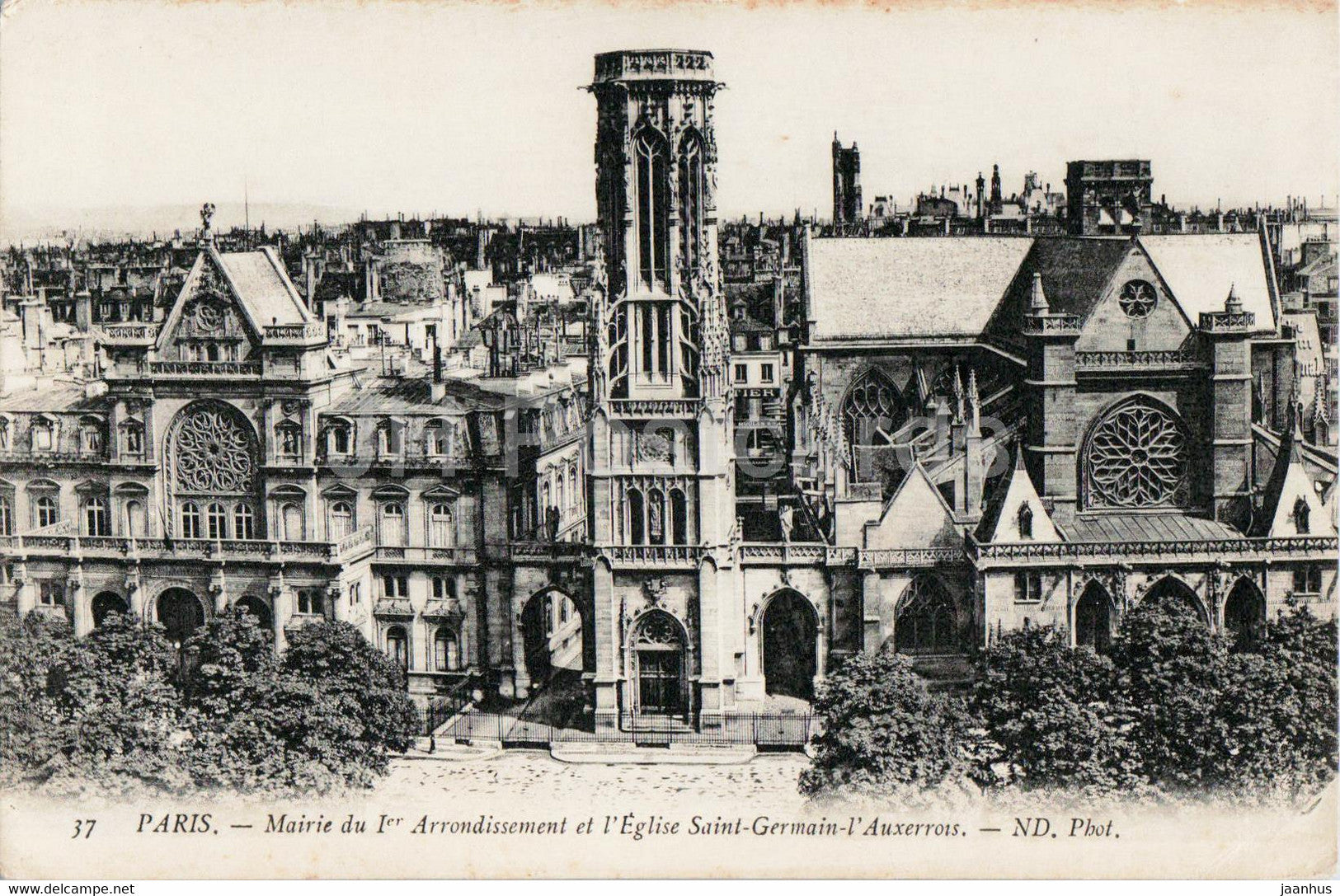 Paris - Mairie du 1er Arrondissement et l'Eglise Saint Germain l'Auxerrois - church 37 - old postcard - France - unused - JH Postcards