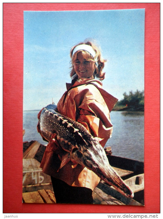 fisherwoman - sturgeon - delta of Volga river - 1969 - USSR Russia - unused - JH Postcards