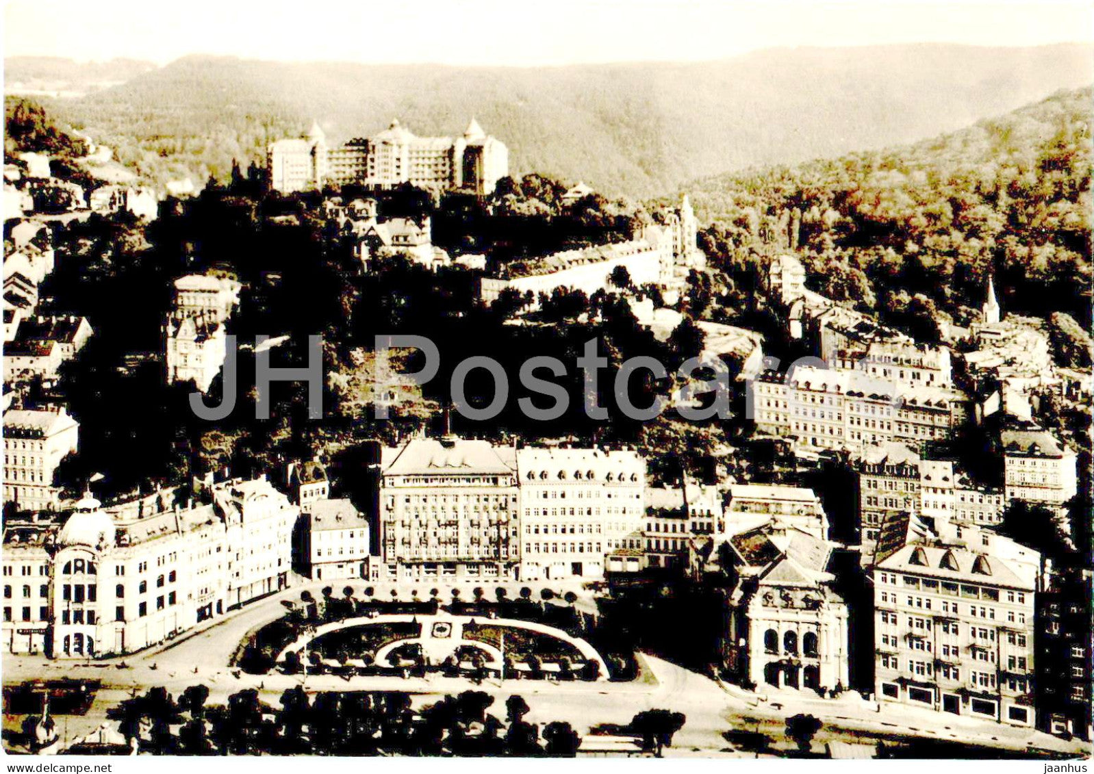 Karlovy Vary - Leninovo namesti - Lenin Square looking from Stag's Leap - Czech Republic - Czechoslovakia - unused - JH Postcards