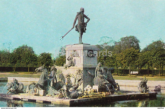 Petrodvorets - Upper Garden - Neptune Fountain - 1974 - Russia USSR - unused - JH Postcards