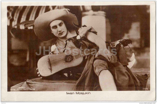 movie actor Iwan Mosjukin - guitar - Verlag Ross - film - 1604/1 - Germany - old postcard - unused - JH Postcards