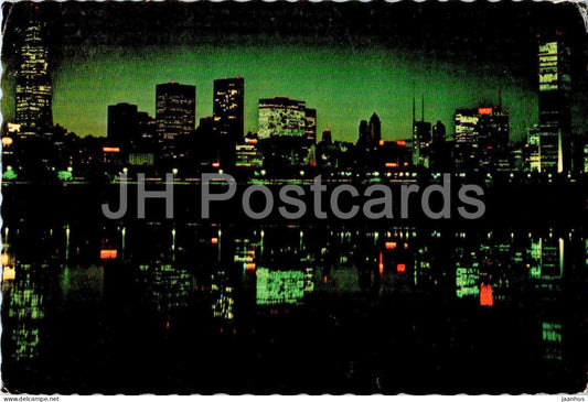 Chicago's night time skyline - B7395 - USA - used - JH Postcards